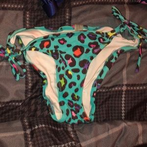 Victoria’s Secret bikini bottoms